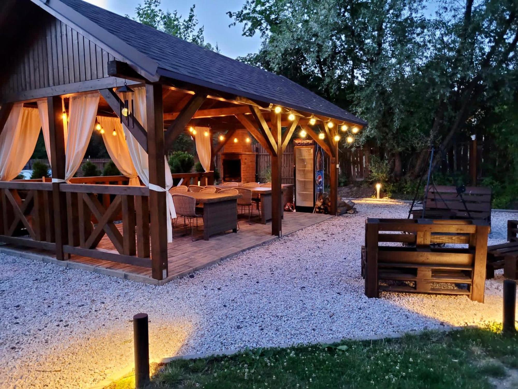 Apartamenty Komarno 46 Jacuzzi&Sauna Exterior photo