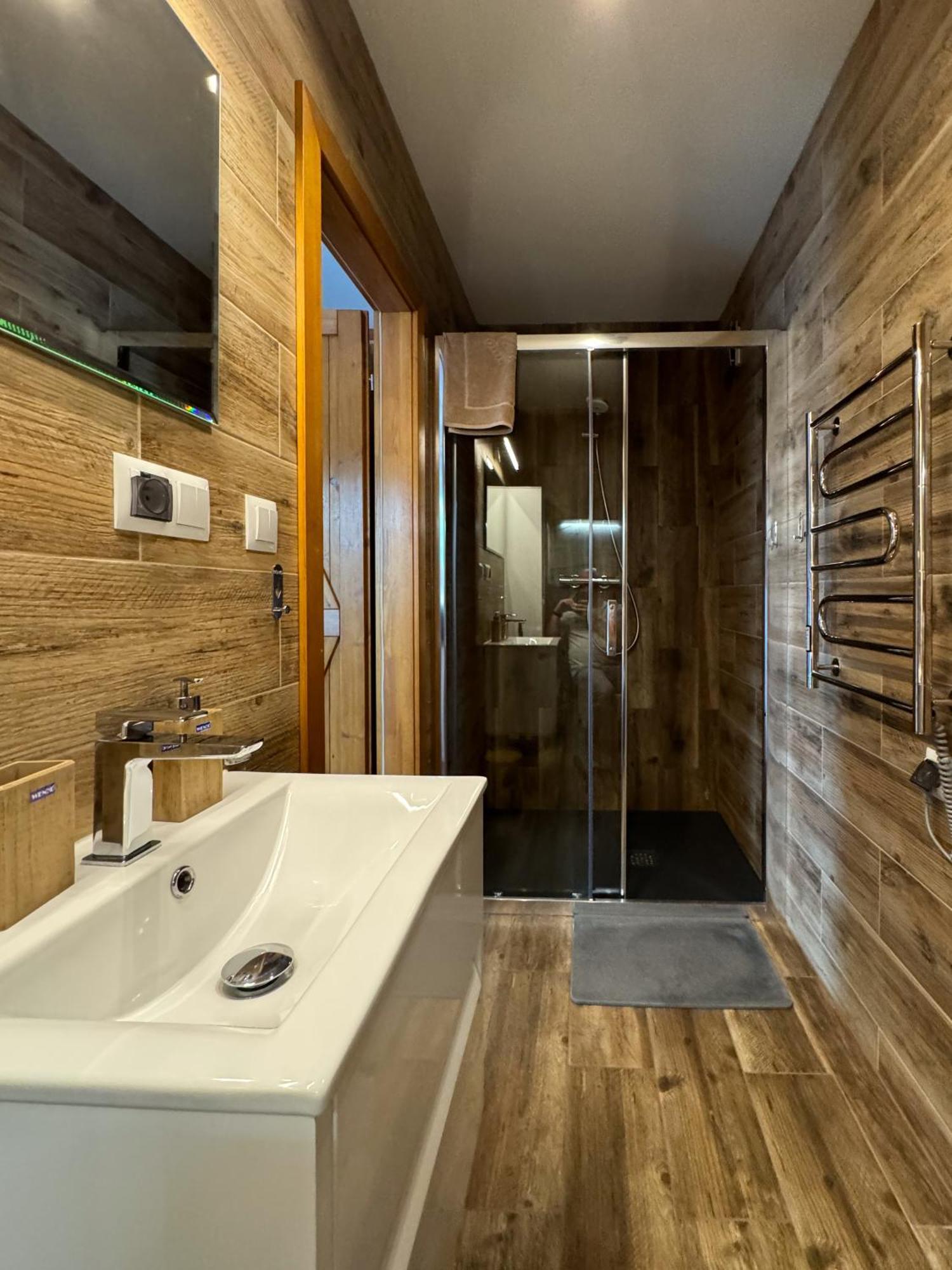 Apartamenty Komarno 46 Jacuzzi&Sauna Exterior photo