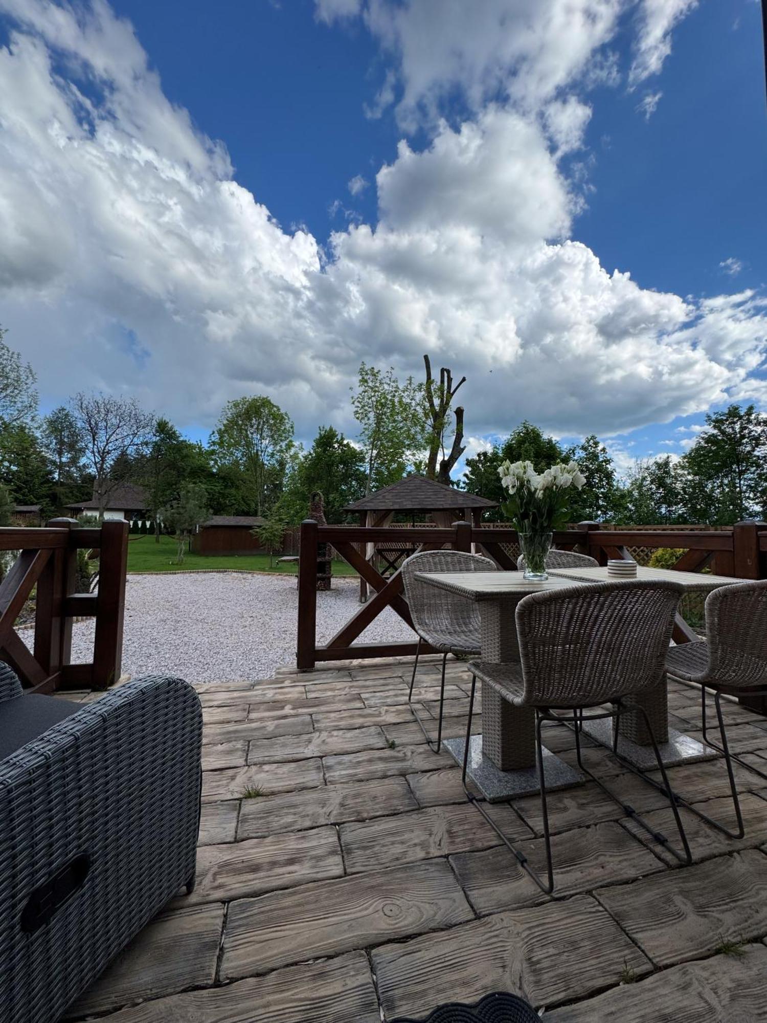 Apartamenty Komarno 46 Jacuzzi&Sauna Exterior photo
