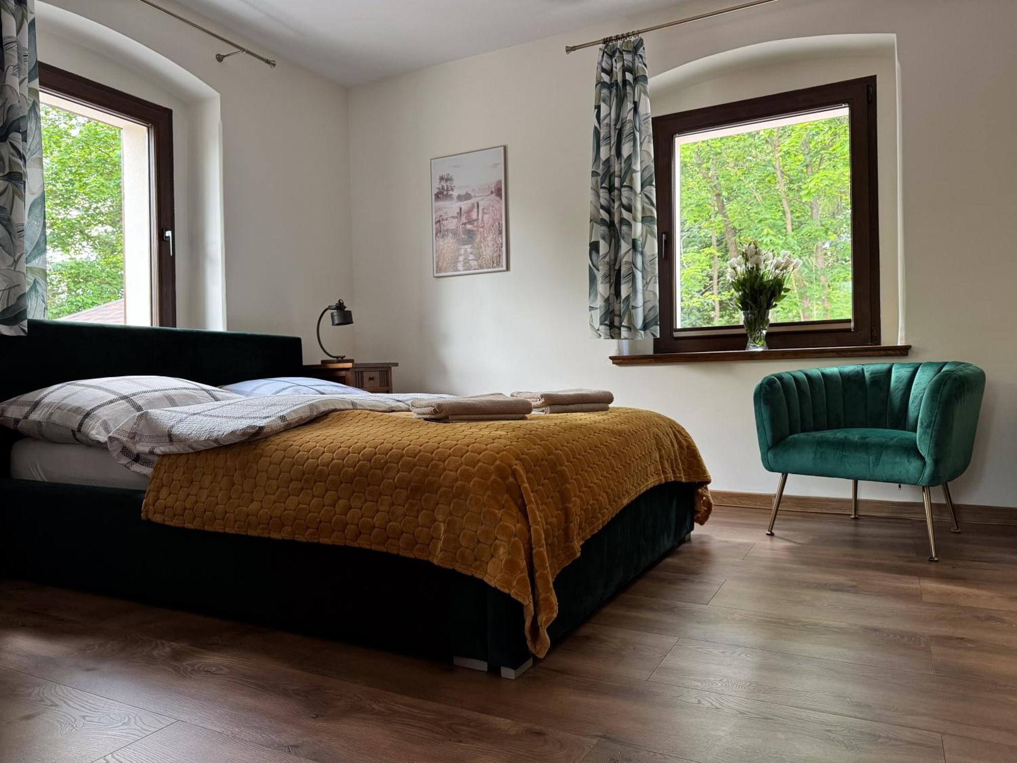 Apartamenty Komarno 46 Jacuzzi&Sauna Exterior photo