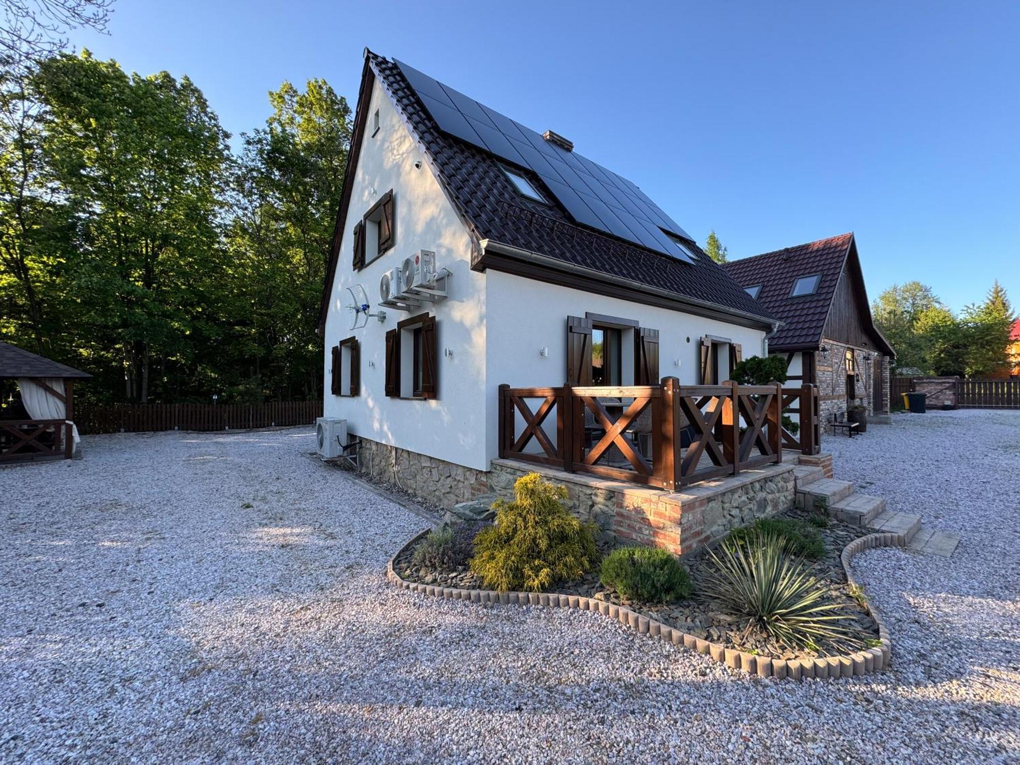 Apartamenty Komarno 46 Jacuzzi&Sauna Exterior photo
